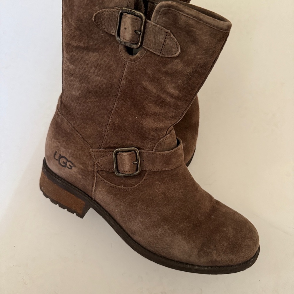 Ugg boot, 9.5, moto style, zipper, buckles. Great comfy boot! Taupe suede